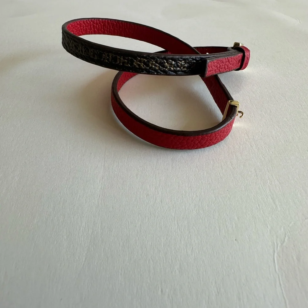 Carolina Herrera Double Wrap Around Leather
Bracelet - Picture 4 of 10